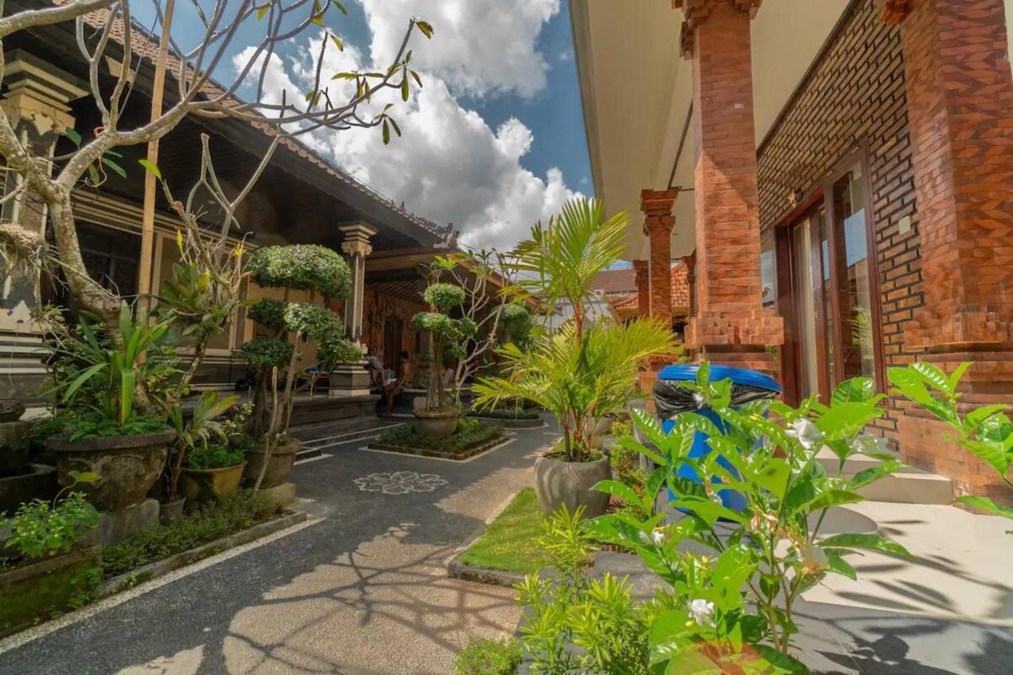 Pondok Lulik Homestay Canggu מראה חיצוני תמונה